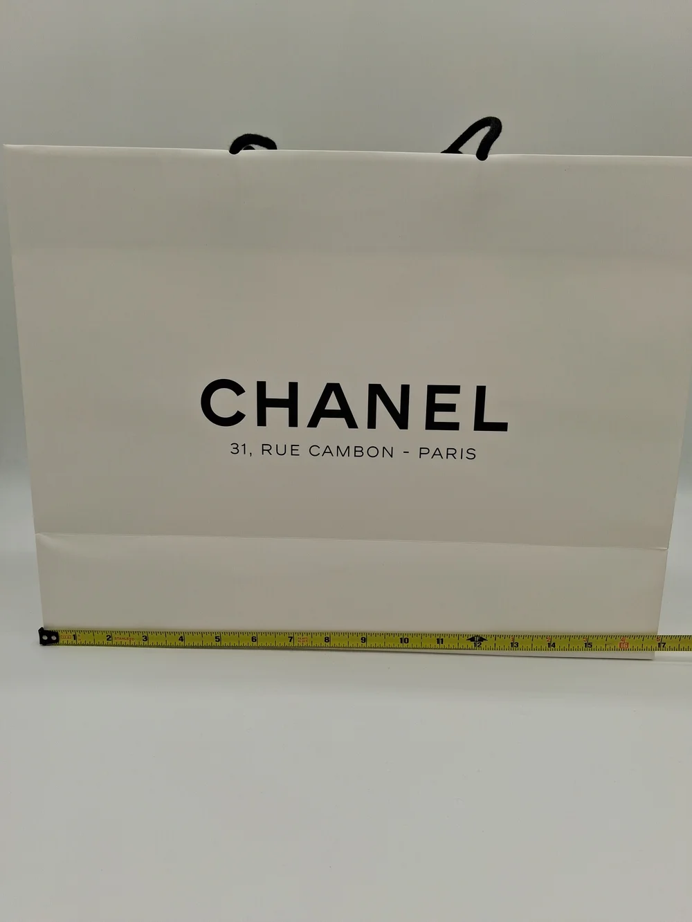 CHANEL 31 Rue Cambon Paris White Large Shopping Gift Bag Black Rope Handles